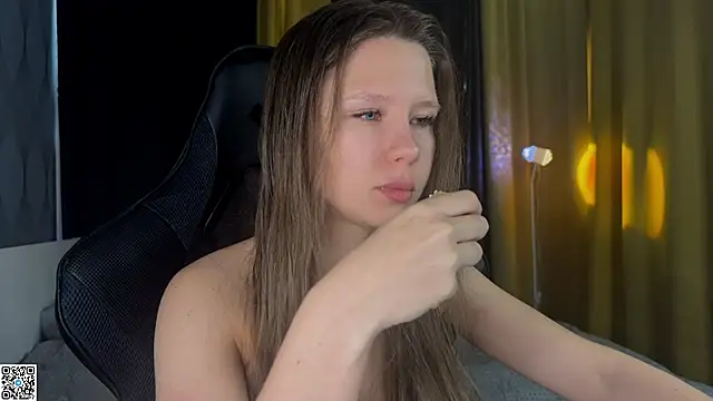 Ameliia castro online show from October 27, 7:26 am