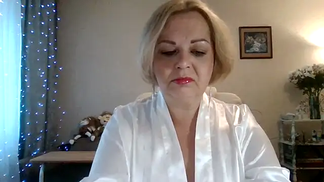 SofiyaPetrova online show from May 26, 5:12 pm