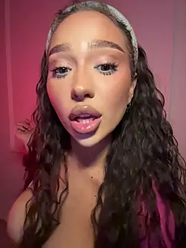 CardiSweetBaby online show from March 1, 10:20 pm