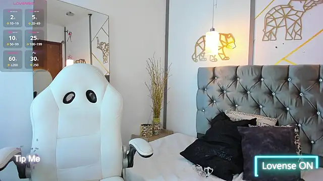 SalmaZaman online show from September 23, 9:24 pm