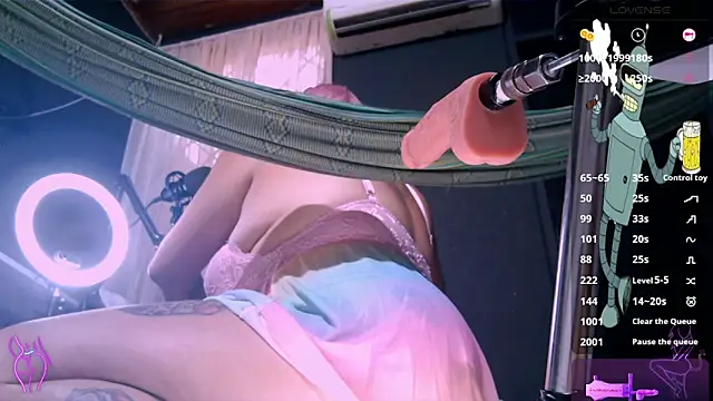 Snapshot of waterfalls_girl chatting on September 20, 10:30 pm waterfalls girl online show from September 20, 10:30 pm