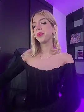 Courtney gonet online show from November 3, 12:42 pm