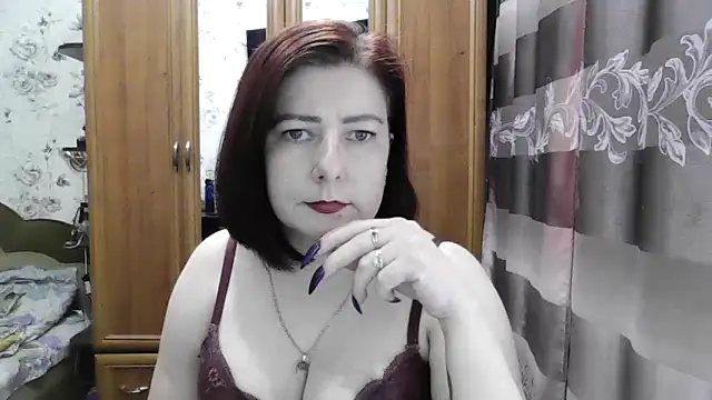Snapshot of SophieNightAh chatting on September 17, 3:10 pm SophieNightAh online show from September 17, 3:10 pm