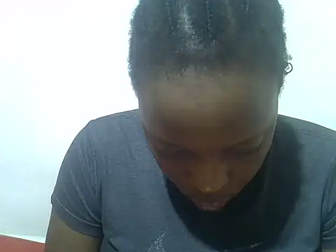 miss tash online show from February 4, 1:19 am