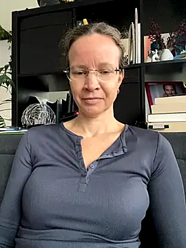 AnnikaRose online show from October 24, 7:37 am