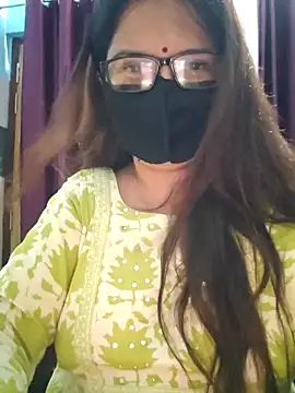 Snapshot of Aishwaryaa_69 chatting on September 15, 10:34 am Aishwaryaa 69 online show from September 15, 10:34 am