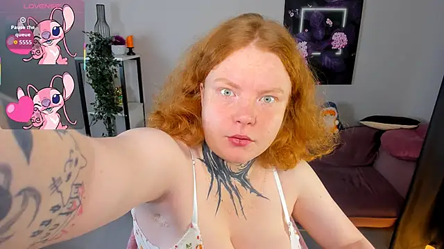 Cassie xKiss online show from November 21, 9:28 pm