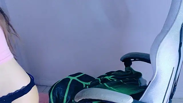 stephybrown online show from August 8, 10:51 pm