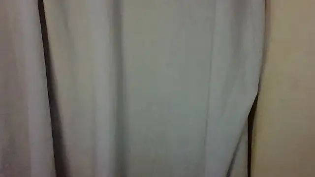 Jennxdolls online show from February 6, 7:06 pm