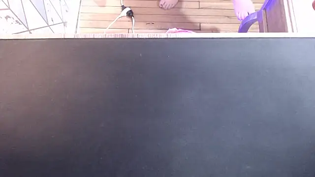 Lilyevansx online show from April 28, 4:33 pm