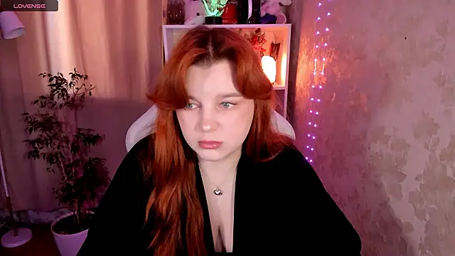  Lisa x online show from March 31, 8:47 am