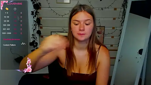 Josephine Kiss online show from July 31, 3:02 pm