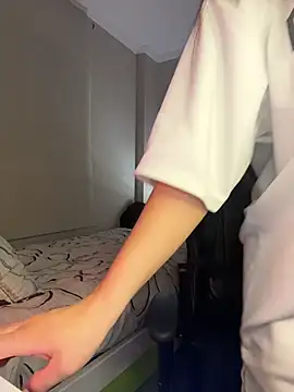 MisFrekcles  online show from March 12, 11:02 am