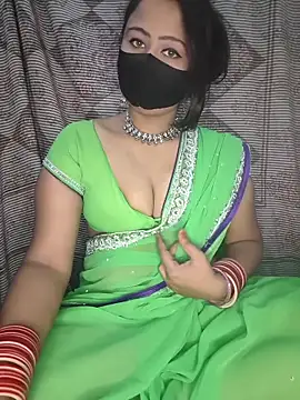 Snapshot of priya__angel chatting on October 25, 4:53 am priya  angel online show from October 25, 4:53 am