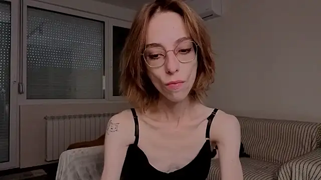 amber quell here online show from November 6, 3:18 pm