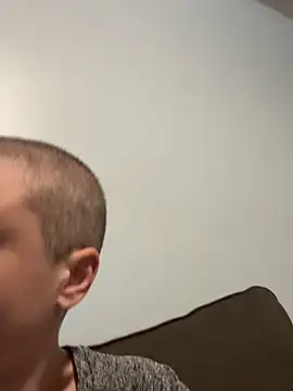 MilfyMrsRobinson online show from April 25, 7:55 am