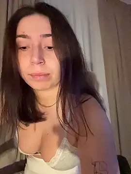 KimArts online show from November 11, 6:38 pm