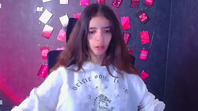 Aishell  online show from November 26, 6:03 am