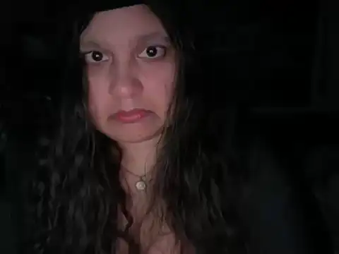 MelanieFawker online show from February 18, 8:24 am