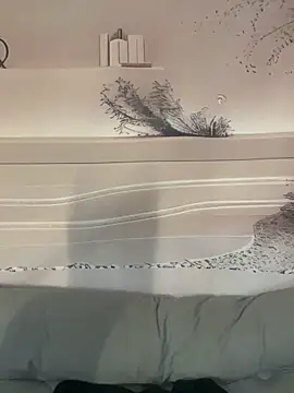 Eliza-E online show from February 11, 12:58 am