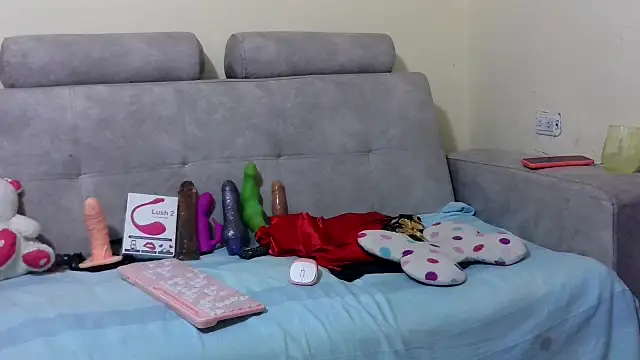 PenelopeHot 91 online show from October 3, 9:53 pm