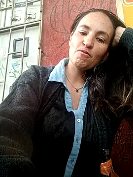 Divalive 28 online show from October 24, 6:37 pm