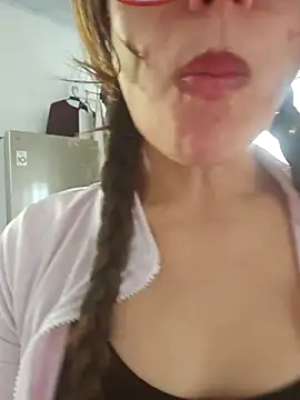 mmm-Virginia online show from November 21, 5:26 pm