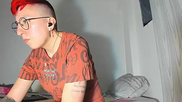 Sexyboy 666 online show from December 19, 9:45 am