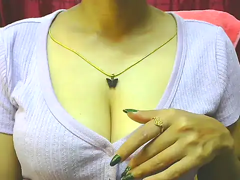 ishmita99 online show from September 19, 10:25 am