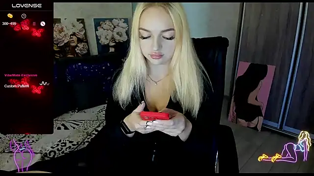 Stella  Cox online show from September 28, 5:25 am