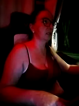 cuplubijoanna online show from November 29, 4:27 am