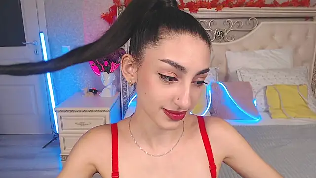 Lina Robbins online show from November 13, 4:00 am