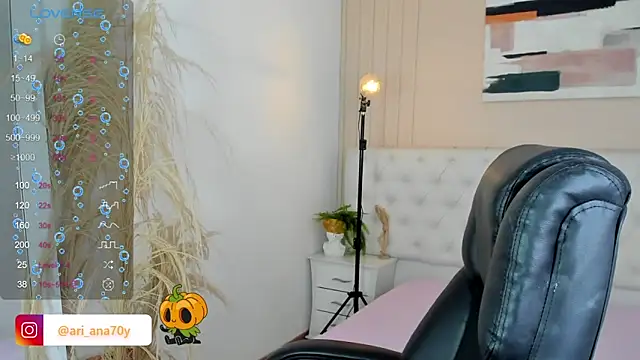 LOISE-XX online show from October 28, 6:30 am