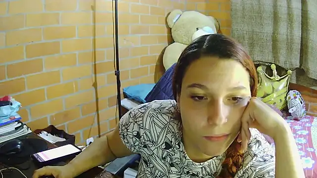 alexia 87 online show from October 27, 4:41 am