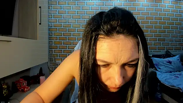 hottitsAnna online show from November 15, 3:57 pm