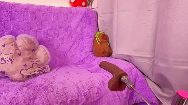 Heily Fox online show from February 6, 6:28 am