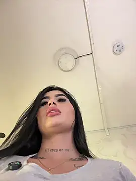 SOPHICARTERS online show from December 5, 12:06 pm