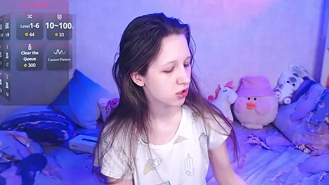 ur kitty   online show from February 28, 1:10 pm