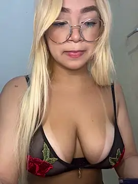 Ninfetinha   online show from March 1, 1:38 am