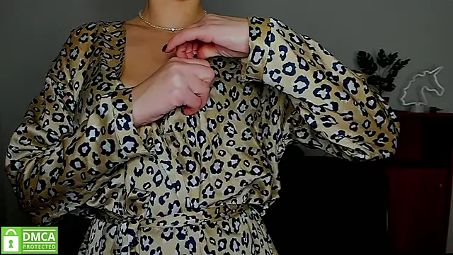 annakillianox online show from November 2, 6:28 am