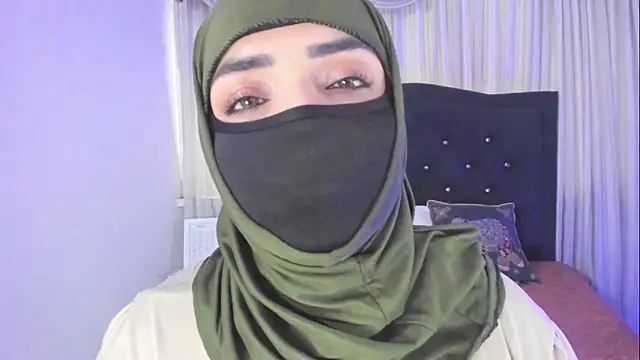 Uzra hayed online show from February 23, 7:35 pm