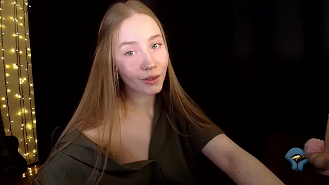 SindiWatsoon online show from February 9, 2:19 pm