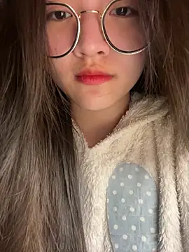 Krixxi22 online show from December 16, 5:52 pm