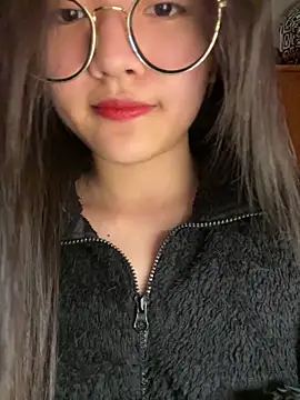 Krixxi22 online show from December 15, 4:01 pm