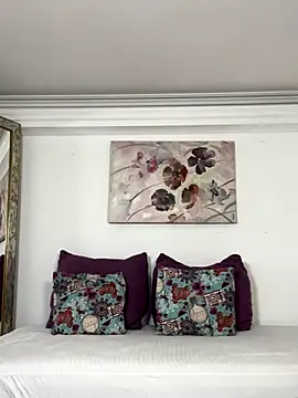 rubi star online show from November 4, 5:07 pm