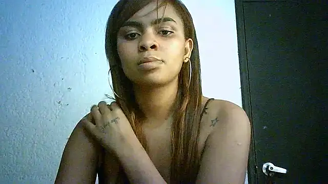 Snapshot of Bellabeltrann chatting on September 11, 10:48 am Bellabeltrann online show from September 11, 10:48 am