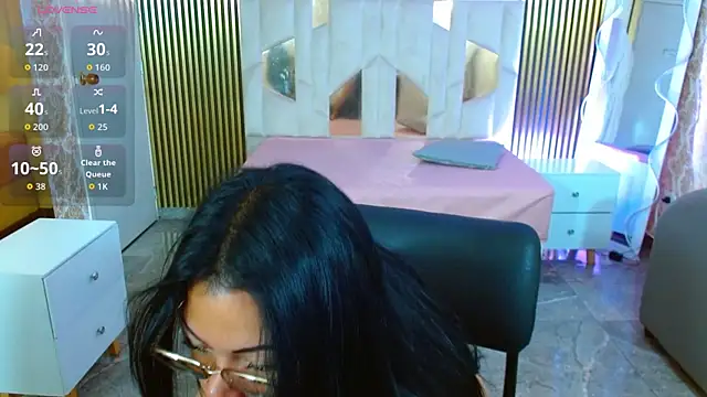 martinna tay online show from November 23, 2:03 am