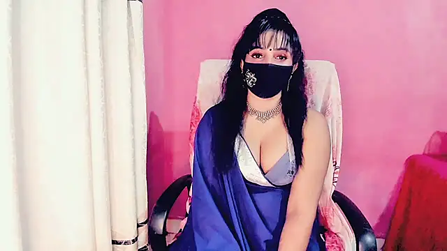 Sweetie Fox XXX online show from July 10, 4:18 pm