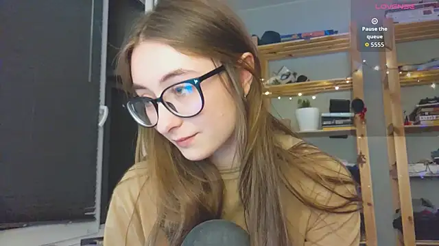 monlight  dana online show from October 2, 8:25 pm