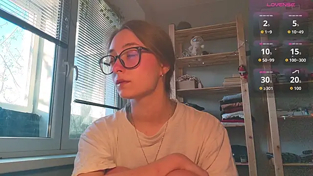 monlight  dana online show from April 2, 4:15 pm